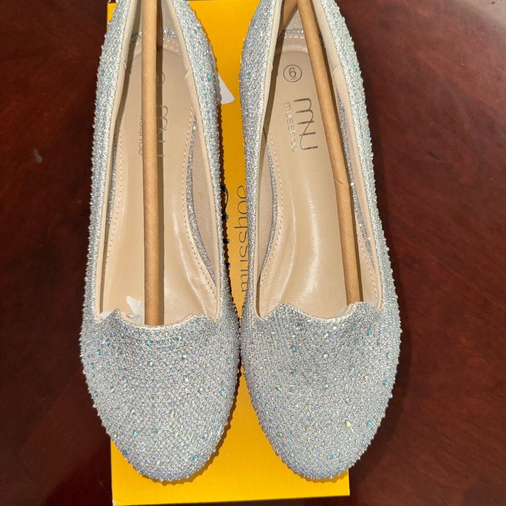 Glitter Silver Women's Ballet Flats by